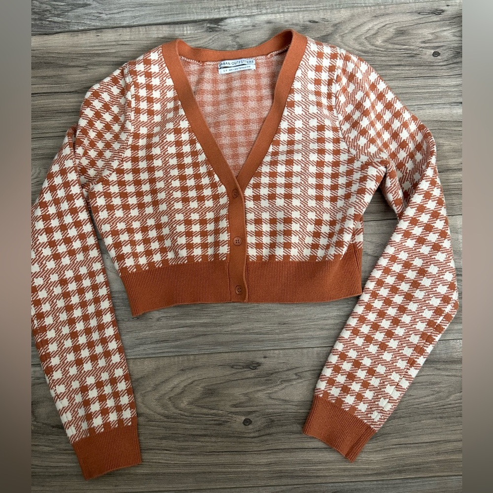 Urban Outfitters Gingham Cropped Caridgan Sweater in Brown and Cream Size Small